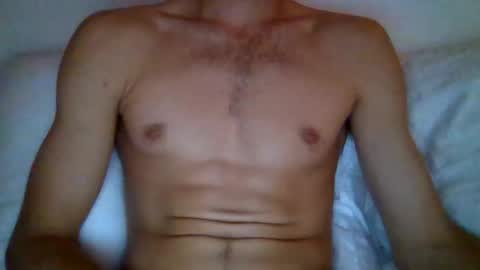 Snapshot of quiii1103 chatting on 10-04-25, 02:31 quiii1103 online show from 10-04-25, 02:31