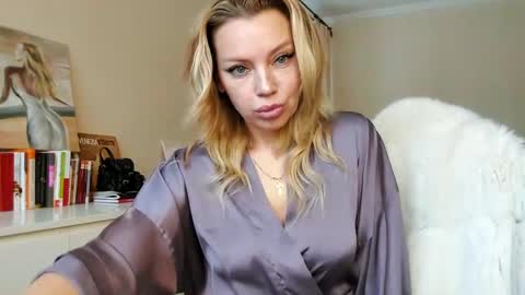 qurli24 online show from 03-02-25, 10:24