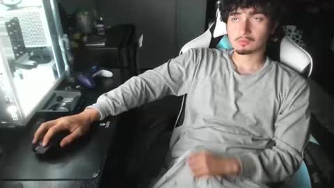 qwert4206 online show from 04-04-26, 03:27