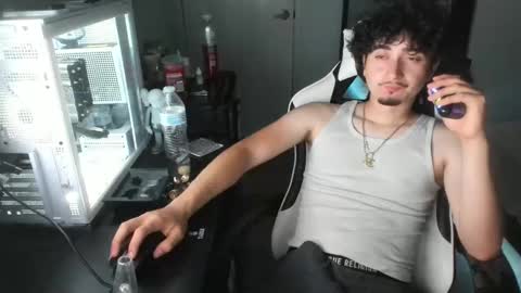 qwert4206 online show from 04-18-26, 06:28