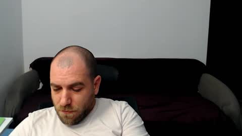 R0bila online show from 10-28-25, 12:25