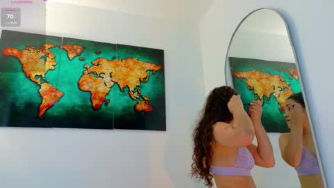 Snapshot of r3d_moons__ chatting on 02-15-26, 06:26 Luna online show from 02-15-26, 06:26