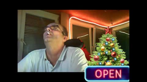 Snapshot of r_2d2_ chatting on 12-21-24, 10:19 dj mike online show from 12-21-24, 10:19