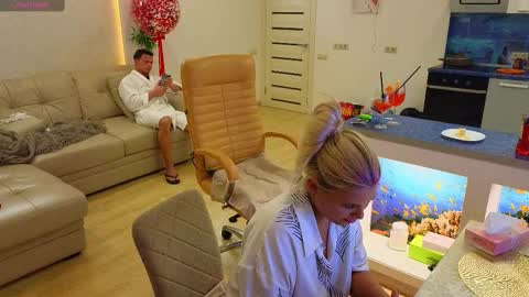 Snapshot of rabbits_couple chatting on 03-02-25, 06:08 Jess John online show from 03-02-25, 06:08