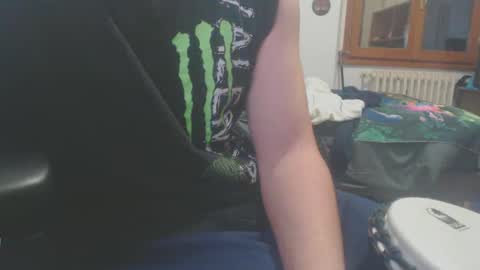 Raccoon68 online show from 02-05-25, 04:14