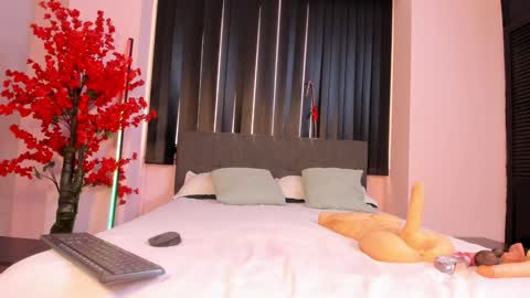 Rachel online show from 12-21-24, 11:55