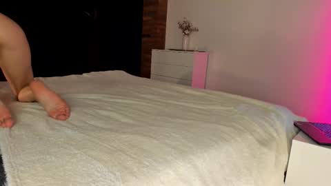 Sherryl online show from 09-25-25, 06:11