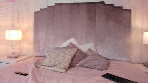 Mariana online show from 03-13-26, 07:31