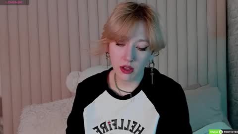 RachelCart online show from 11-18-25, 03:12