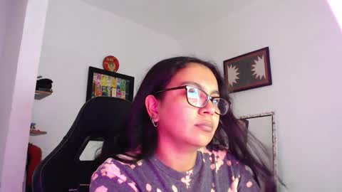 Snapshot of rachell_420 chatting on 11-04-25, 11:09 rachell_420 online show from 11-04-25, 11:09