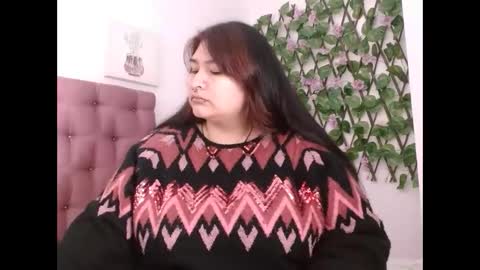 radiantgoddes online show from 11-16-25, 02:00