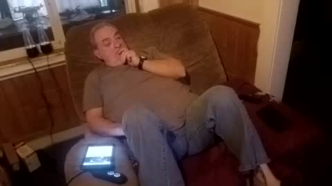 Snapshot of radiomantim chatting on 02-28-26, 04:08 Radioman for fun online show from 02-28-26, 04:08