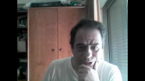 Snapshot of rafabit chatting on 11-16-25, 11:16 rafabit online show from 11-16-25, 11:16
