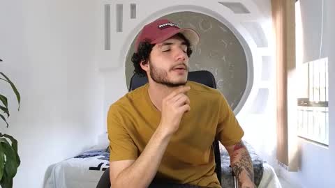 R A F A E L online show from 11-09-25, 08:07