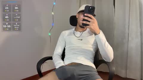 Snapshot of rafael_stone1 chatting on 02-07-26, 02:37 NEW IG online show from 02-07-26, 02:37