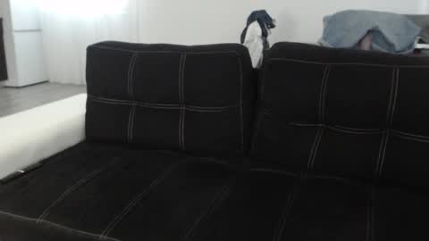 rafaelosteel online show from 10-20-25, 02:50