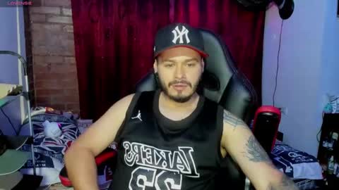 Snapshot of ragnar_lothbrok77 chatting on 02-18-25, 01:54 ragnar_lothbrok77 online show from 02-18-25, 01:54