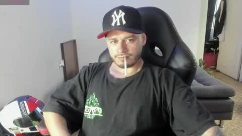 Snapshot of ragnar_lothbrok77 chatting on 09-22-25, 10:23 ragnar_lothbrok77 online show from 09-22-25, 10:23