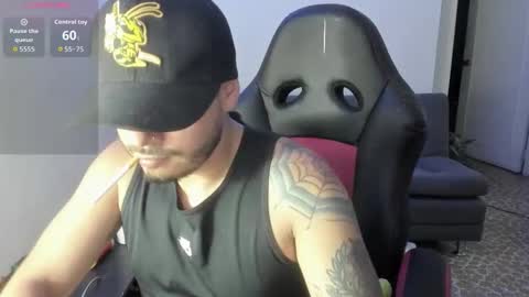 Snapshot of ragnar_lothbrok77 chatting on 10-10-25, 10:42 ragnar_lothbrok77 online show from 10-10-25, 10:42