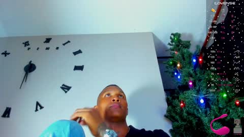 Andres H online show from 01-01-25, 01:04