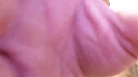 raidehot online show from 10-10-25, 08:24