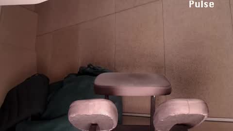 Rainbow James  online show from 02-09-25, 06:26