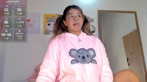  Nina  online show from 12-02-24, 11:18