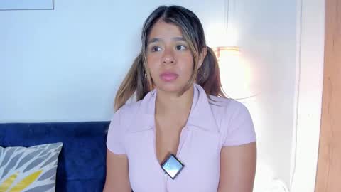  Nina  online show from 11-28-25, 06:49