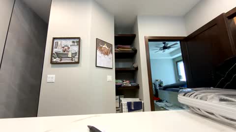 Snapshot of ralph_roberts chatting on 02-12-26, 08:04 Ralph Roberts online show from 02-12-26, 08:04