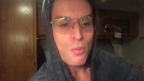 Snapshot of rambosamboxxx chatting on 01-13-26, 05:13 Dj Sam i am online show from 01-13-26, 05:13