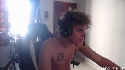 Ramiro online show from 03-09-25, 02:21