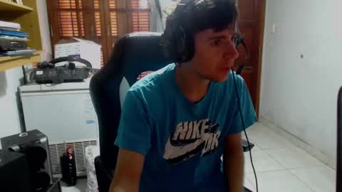 Ramiro online show from 09-16-25, 01:34