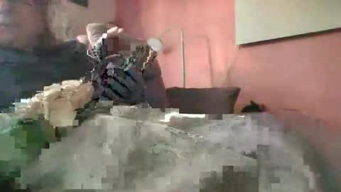 ramteichj online show from 12-17-25, 08:42