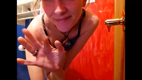 Randcandy77 online show from 02-28-25, 09:44