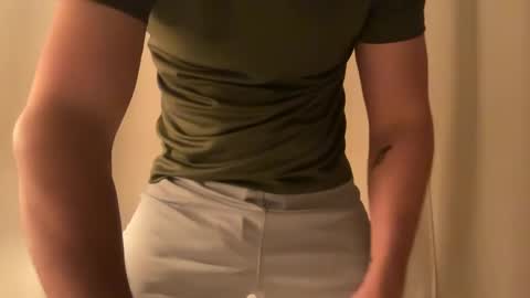 Snapshot of randomdude5950 chatting on 01-22-25, 05:59 randomdude5950 online show from 01-22-25, 05:59