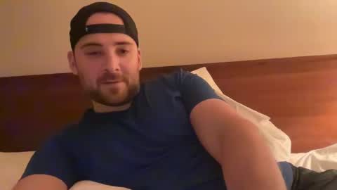 Snapshot of randomdude5950 chatting on 03-10-25, 04:49 randomdude5950 online show from 03-10-25, 04:49