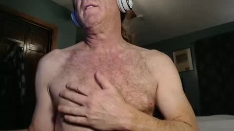 Snapshot of ranger510 chatting on 01-19-25, 01:43 Ranger510 online show from 01-19-25, 01:43