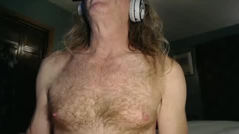 Snapshot of ranger510 chatting on 02-13-25, 04:22 Ranger510 online show from 02-13-25, 04:22