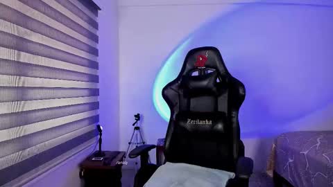 Jonas online show from 11-26-25, 03:13