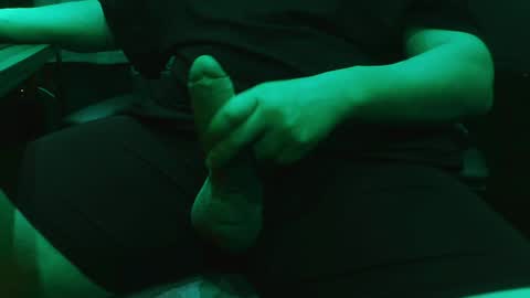 Snapshot of rapaces49 chatting on 01-20-25, 04:12 Raptor online show from 01-20-25, 04:12