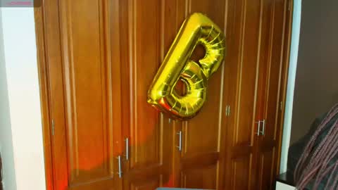 Raquel online show from 02-20-25, 11:42