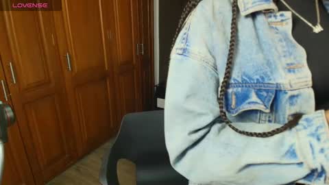 Raquel online show from 10-10-25, 11:53