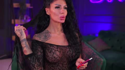 Raquelle online show from 01-04-25, 12:59