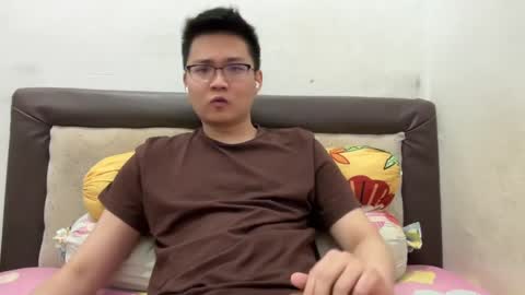 randomnaut online show from 12-23-24, 07:09