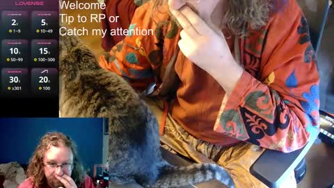 Snapshot of rathie chatting on 10-13-25, 02:28 rathie online show from 10-13-25, 02:28