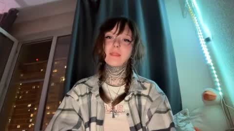 Snapshot of raven_armor chatting on 07-25-26, 05:43 raven_armor online show from 07-25-26, 05:43