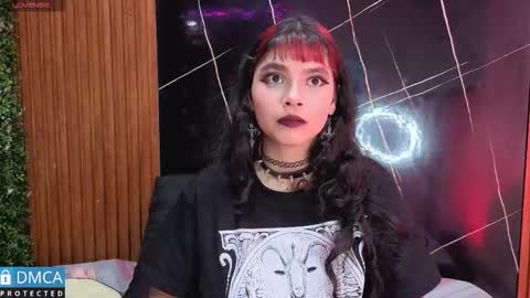 Snapshot of raven_rox_ chatting on 11-14-25, 03:16 raven_rox_ online show from 11-14-25, 03:16