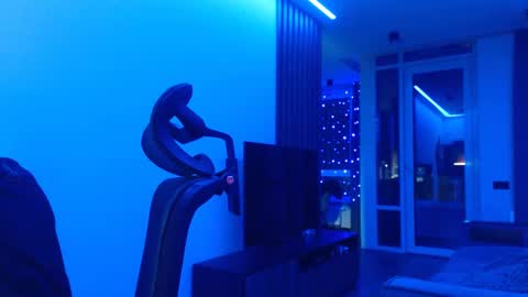 Snapshot of ravine_doleg chatting on 01-25-25, 12:48 Alex Nash online show from 01-25-25, 12:48