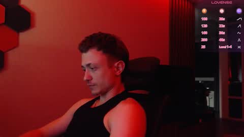 Snapshot of ravine_doleg chatting on 09-17-25, 10:22 Alex Nash online show from 09-17-25, 10:22