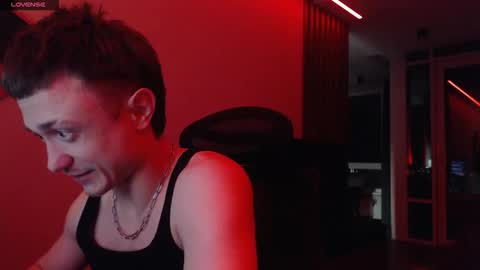 Snapshot of ravine_doleg chatting on 10-02-25, 10:50 Alex Nash online show from 10-02-25, 10:50